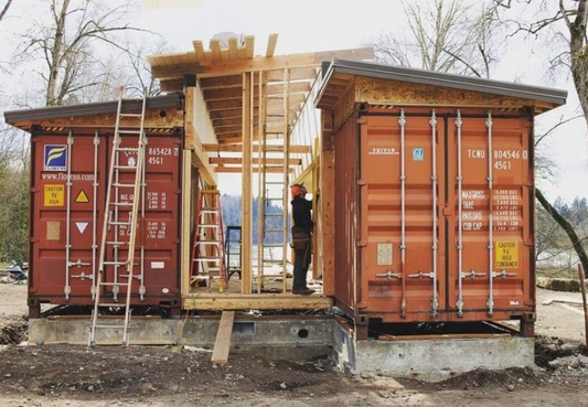 Sunshine Coast Council rules for living in a Off Grid secondary dwelling.