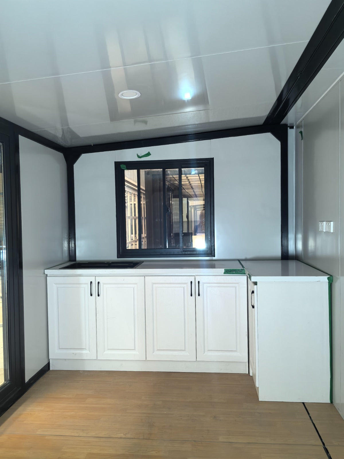BANKSIA: Open Plan Container Tiny Home