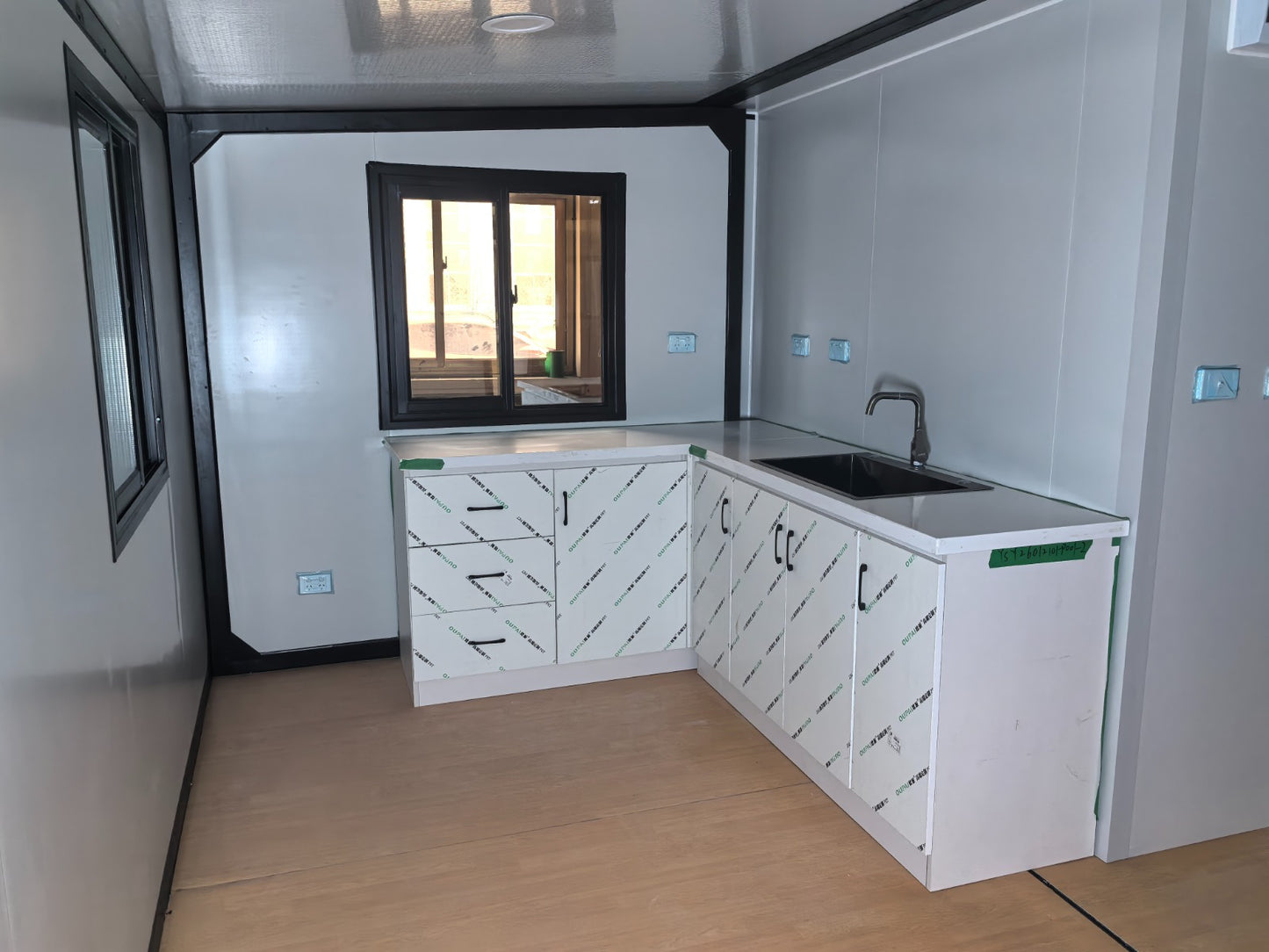 Banksia Open Plan Tiny Home (Ready For Delivery)