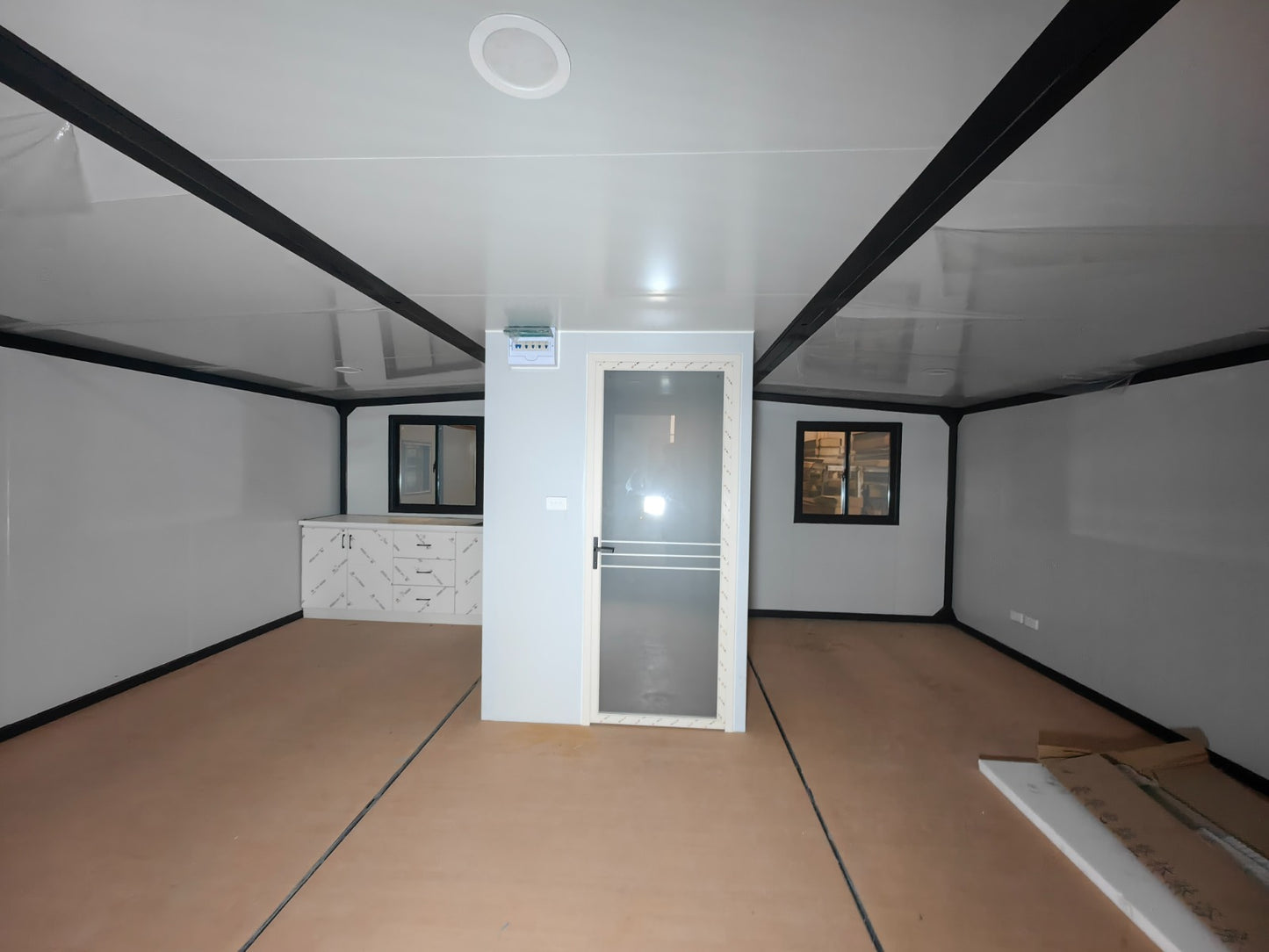 BANKSIA: Open Plan Container Tiny Home (Delivery 04/12/25)