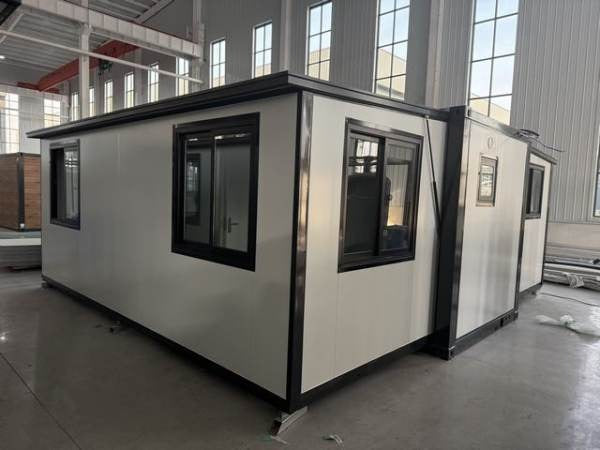 Ironbark 20 Expandable Tiny Home (Ready for delivery 16/07/26)