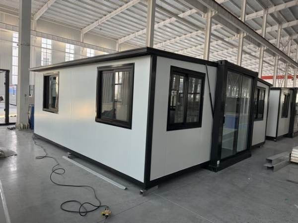 Ironbark 20 Expandable Tiny Home (Ready for delivery 16/07/26)